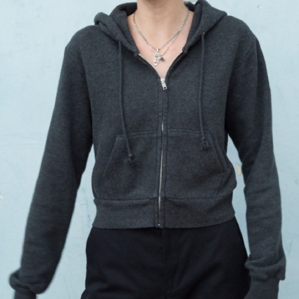 charcoal grey cropped zip up hoodie